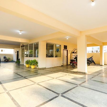 Fabhotel Namaha Suites - Nr Hyderabad International Airport, Shamshabad Eksteriør bilde